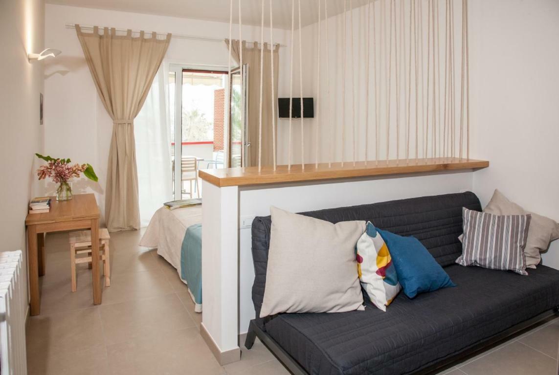 Sulmare Alba Adriatica Bed & Breakfast Dış mekan fotoğraf