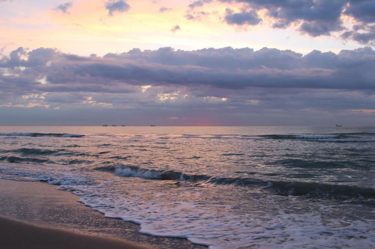 Sulmare Alba Adriatica Bed & Breakfast Dış mekan fotoğraf